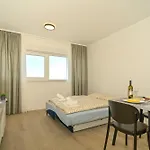 Beballo Znjan Apartman *